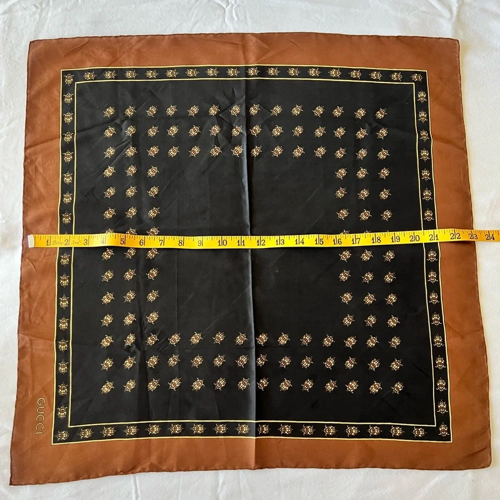 Vintage Gucci Silk Scarf Black and Brown Turtle Motif - Picture 7 of 8